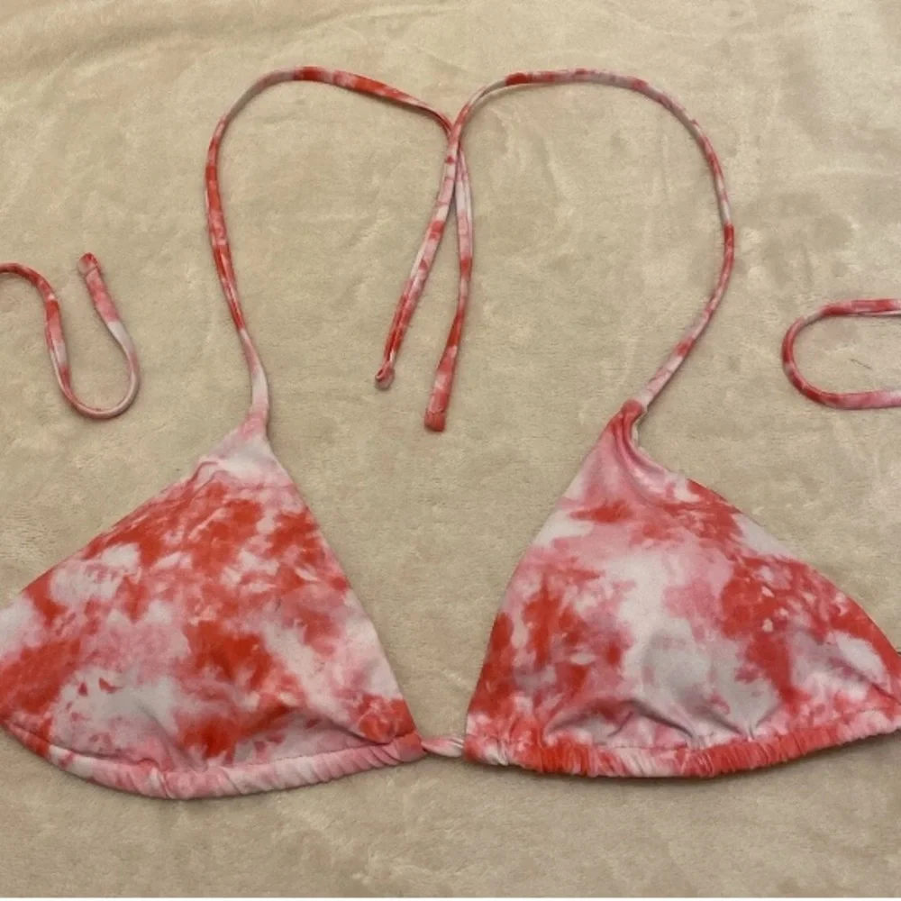Fashion Nova Tie-Dye Bikini Top in Pink and White